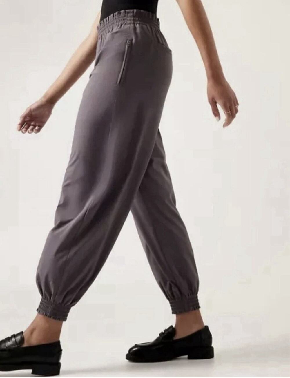 NWT ATHLETA Womens 8 Purple SAVANNAH JOGGER PANTS Travel Casual Comfy